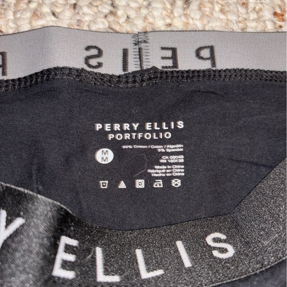 Perry Ellis men’s medium boxer brief - Picture 2 of 3